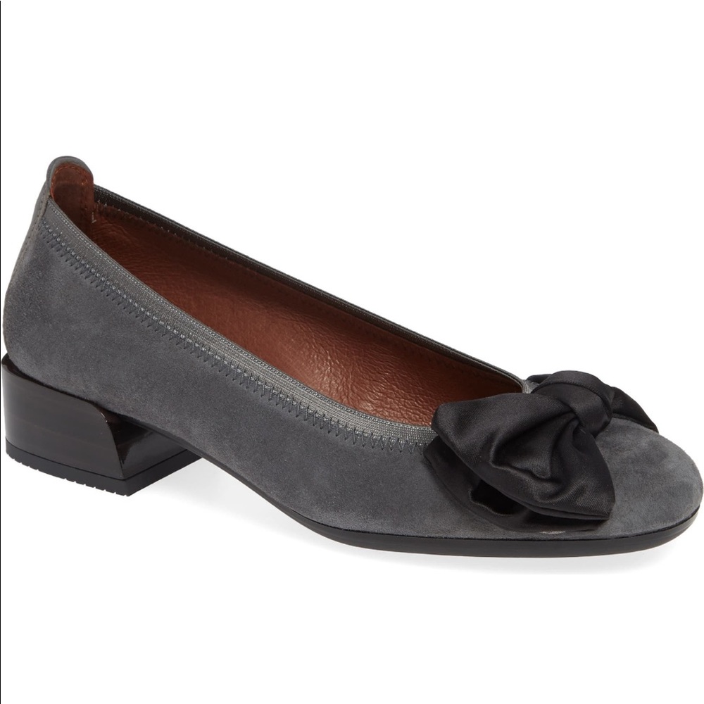 Hispanitas pumps